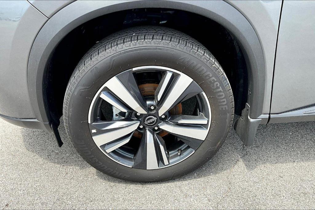 new 2024 Nissan Rogue car, priced at $36,954