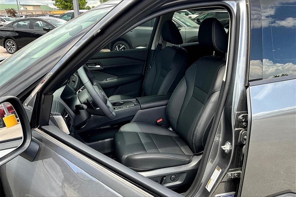 new 2024 Nissan Rogue car, priced at $36,954