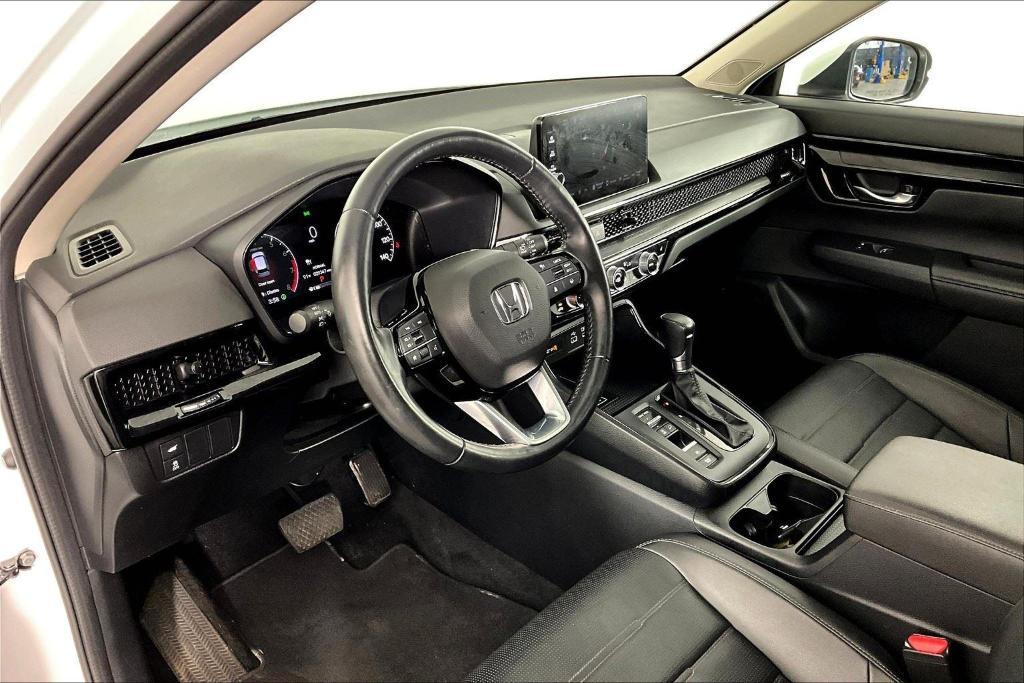 used 2024 Honda CR-V car, priced at $30,877