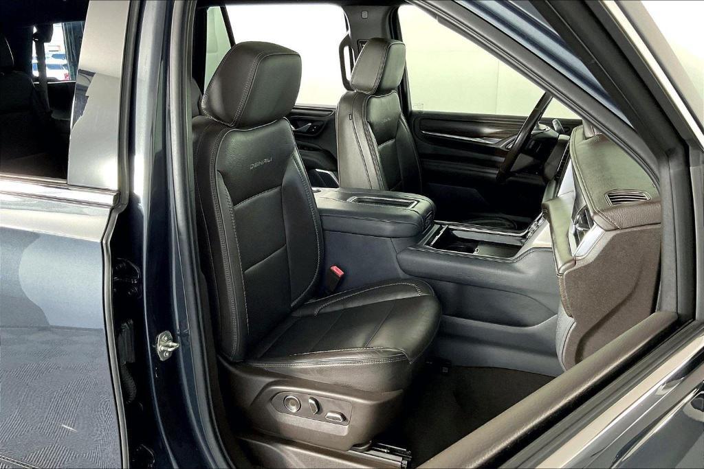 used 2021 GMC Yukon car, priced at $48,181