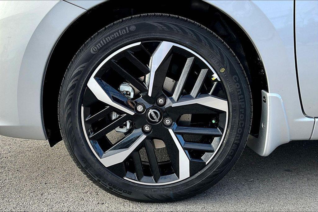 new 2025 Nissan Versa car, priced at $21,538