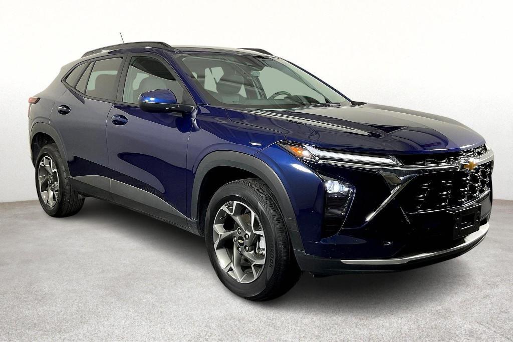 used 2024 Chevrolet Trax car, priced at $22,700