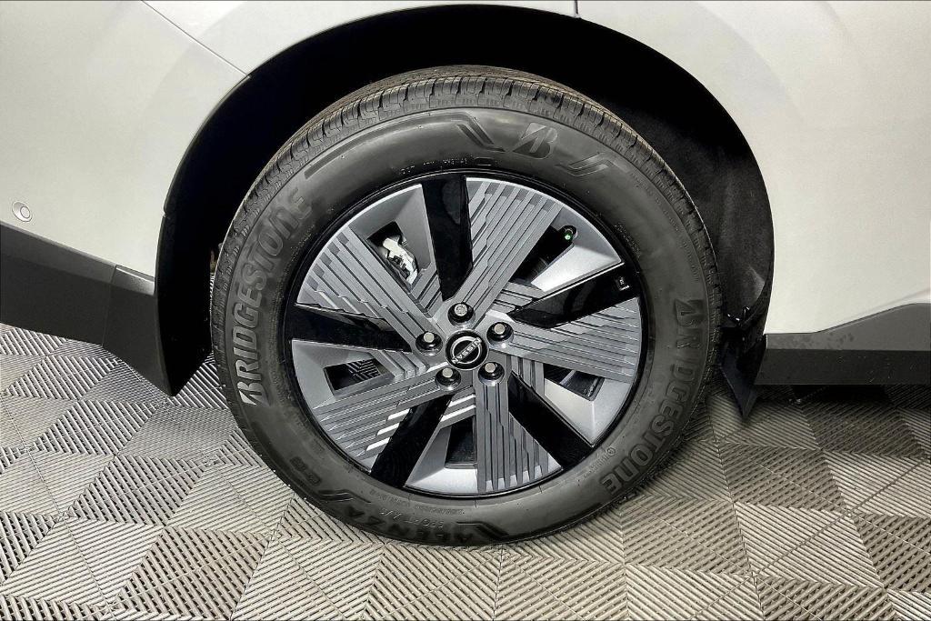 new 2025 Nissan Murano car, priced at $47,015