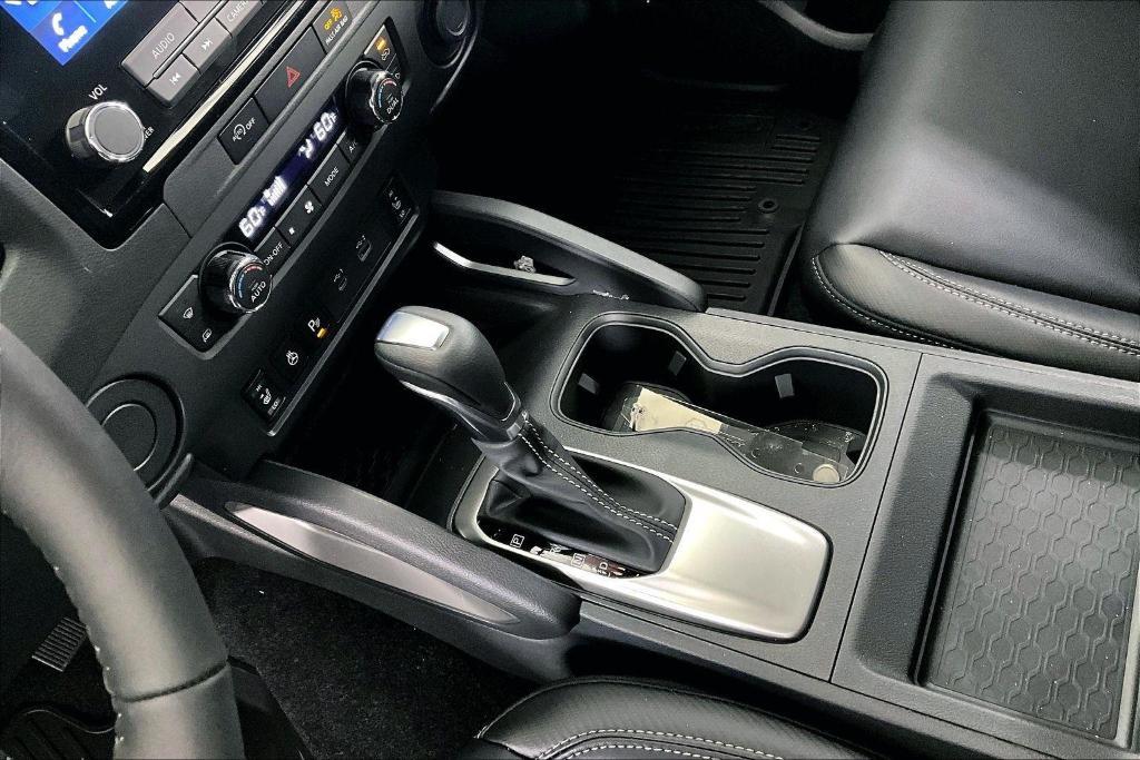 new 2024 Nissan Frontier car