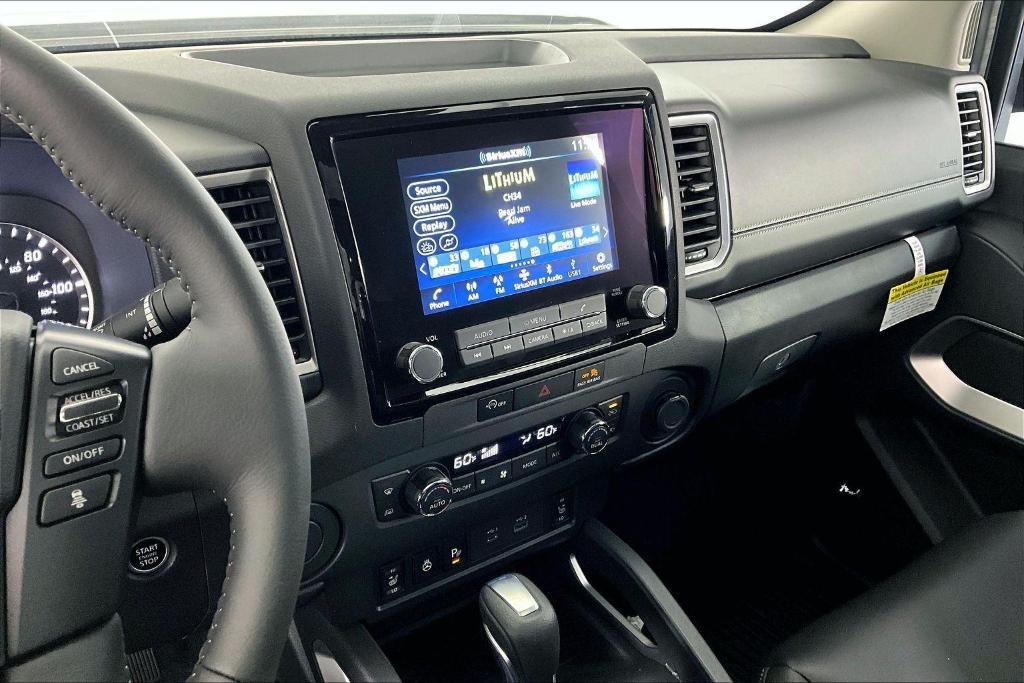 new 2024 Nissan Frontier car