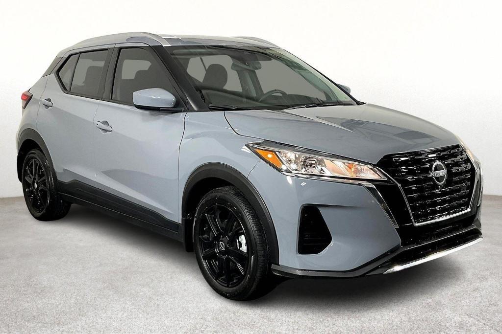 new 2024 Nissan Kicks car, priced at $25,555