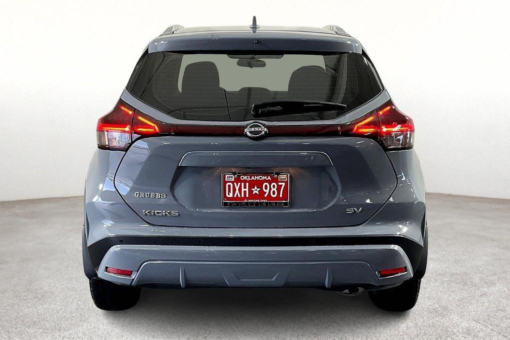 new 2024 Nissan Kicks car, priced at $25,555