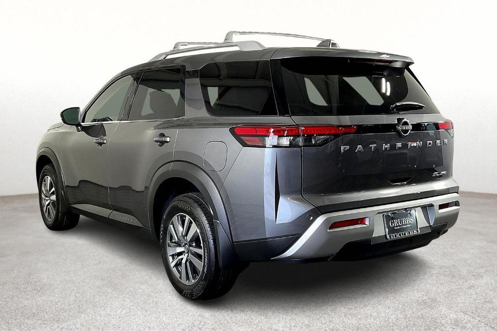 new 2025 Nissan Pathfinder car, priced at $44,225