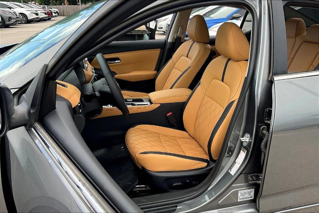 new 2025 Nissan Sentra car, priced at $24,678