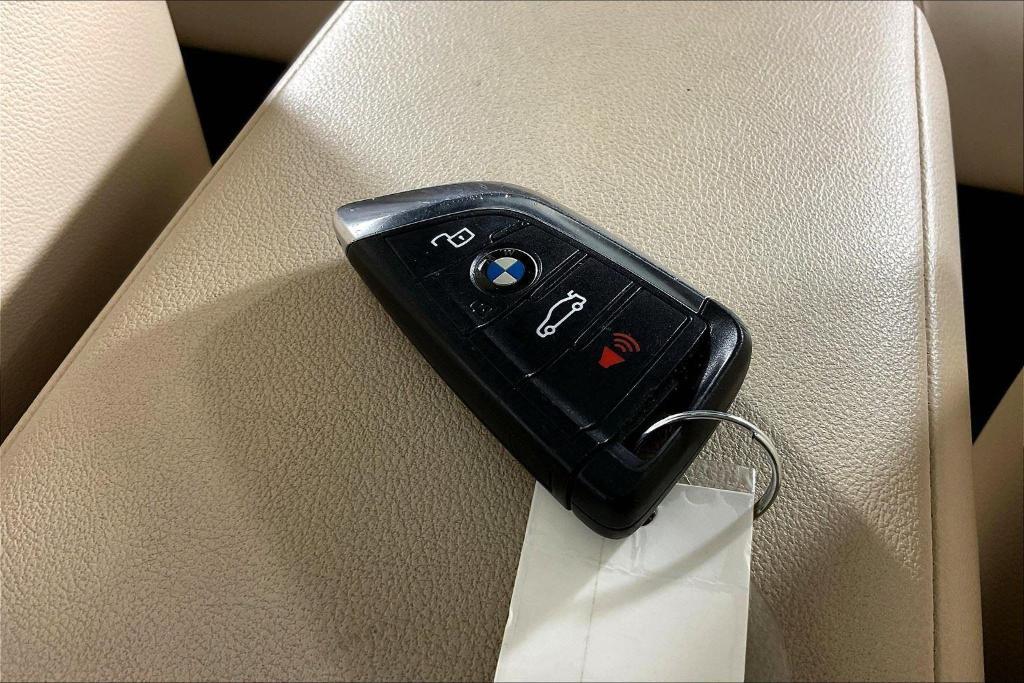 used 2022 BMW 330 car, priced at $28,834