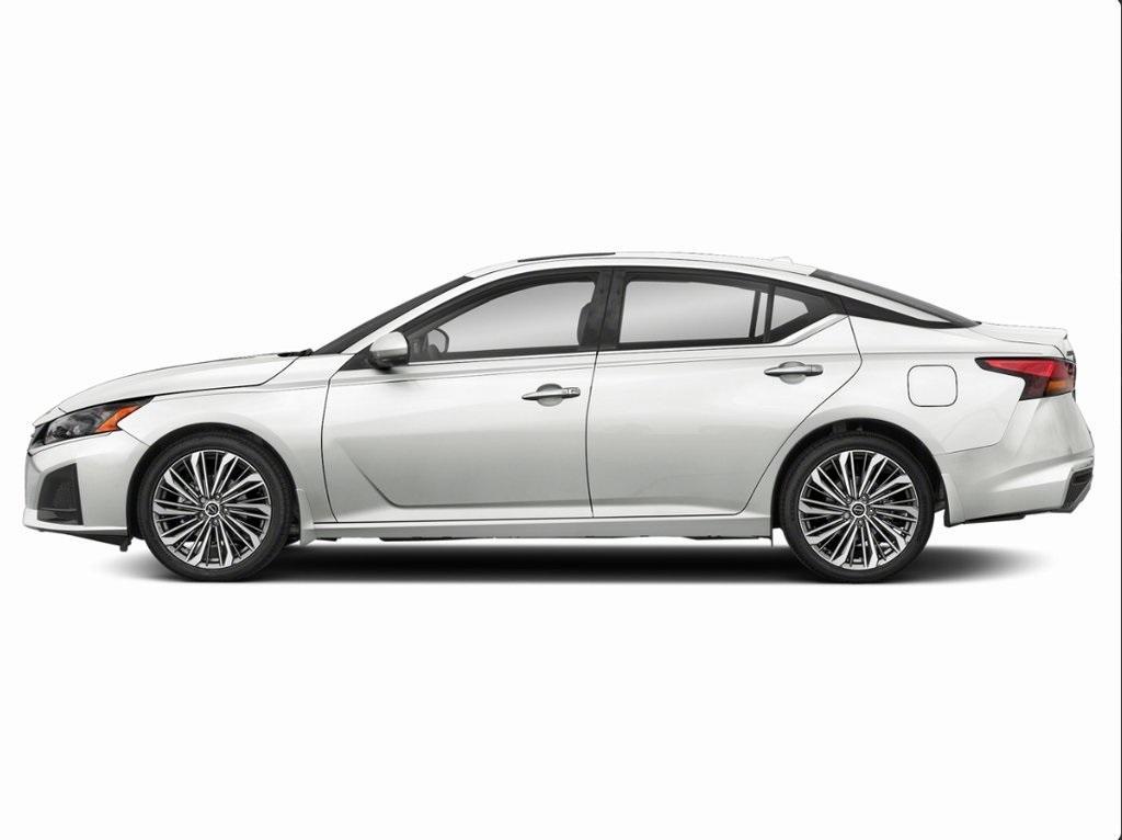used 2023 Nissan Altima car, priced at $24,421