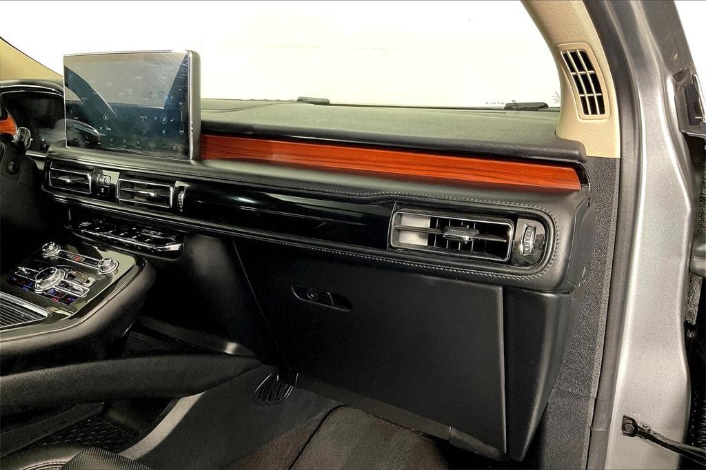 used 2023 Lincoln Nautilus car, priced at $38,351