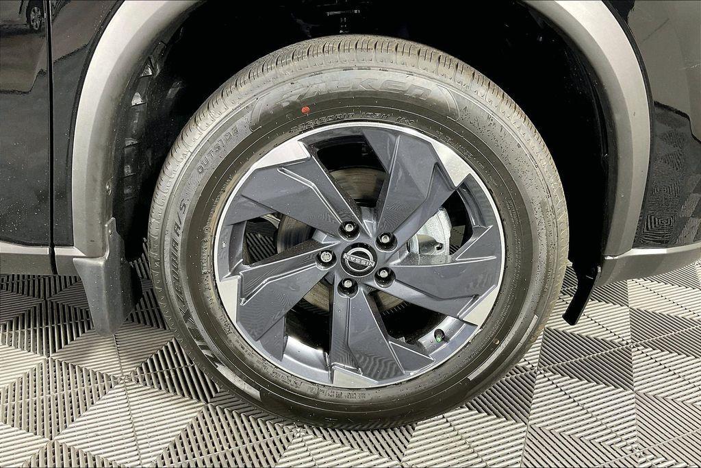 new 2026 Nissan Rogue car, priced at $27,048