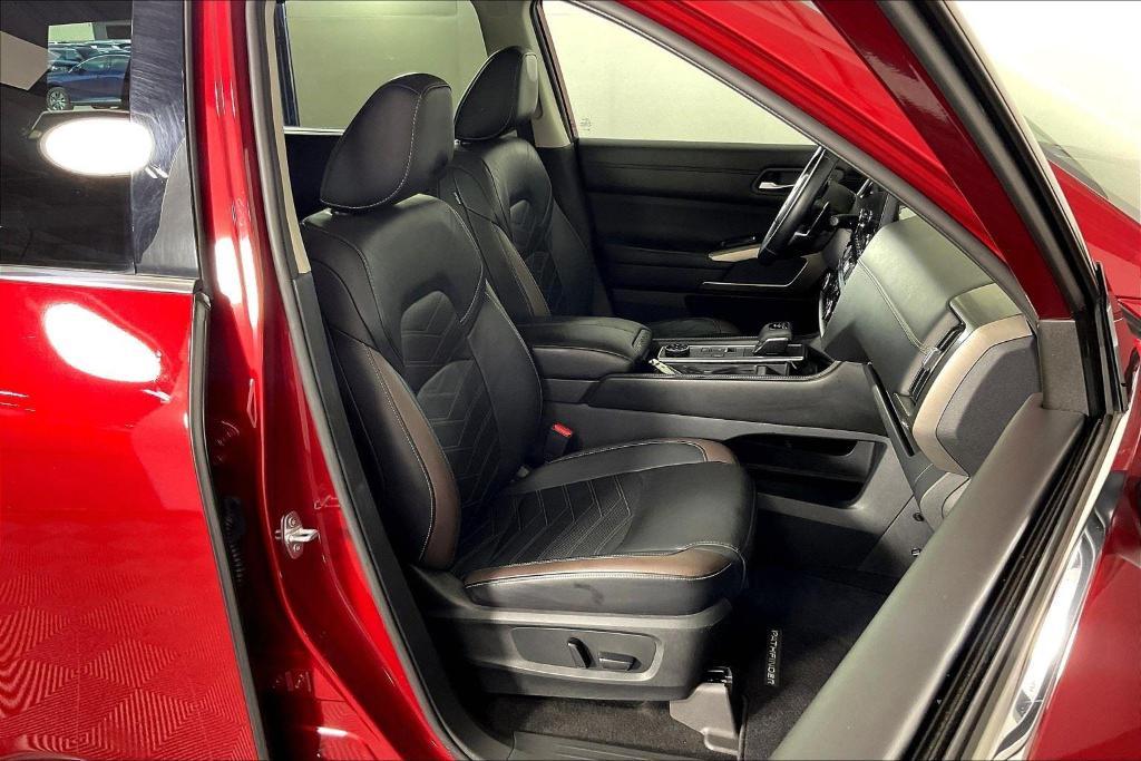used 2022 Nissan Pathfinder car, priced at $24,977