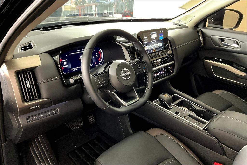 new 2025 Nissan Pathfinder car, priced at $40,616
