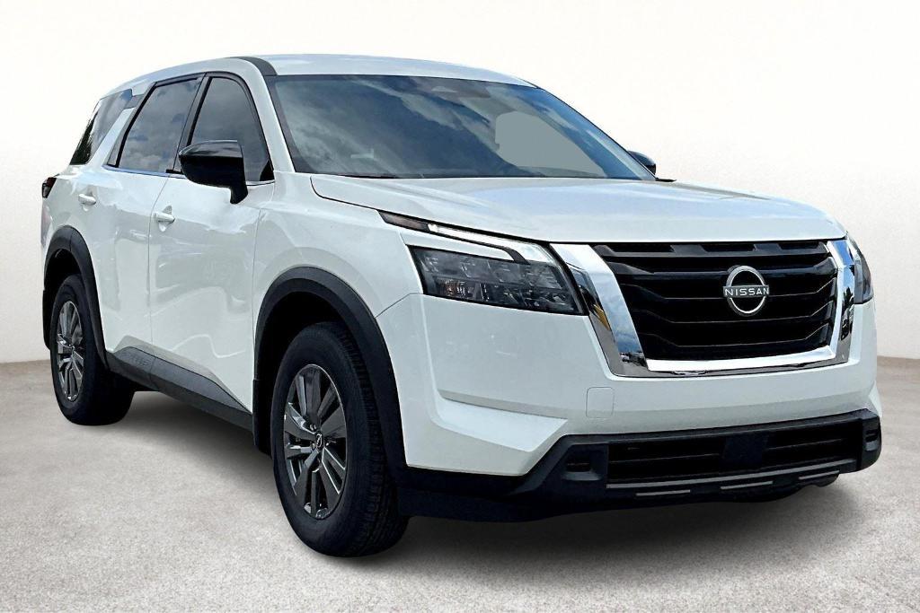 new 2025 Nissan Pathfinder car, priced at $40,450