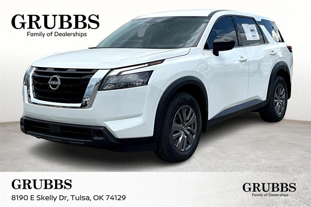 new 2025 Nissan Pathfinder car, priced at $40,450