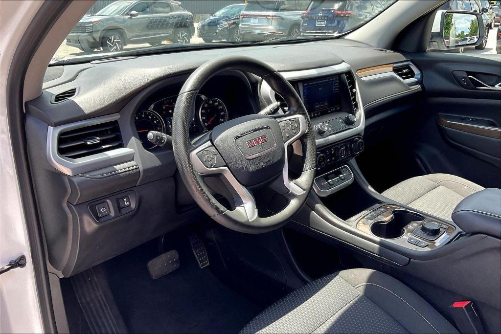 used 2023 GMC Acadia car, priced at $27,200