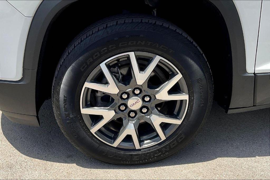 used 2023 GMC Acadia car, priced at $27,200