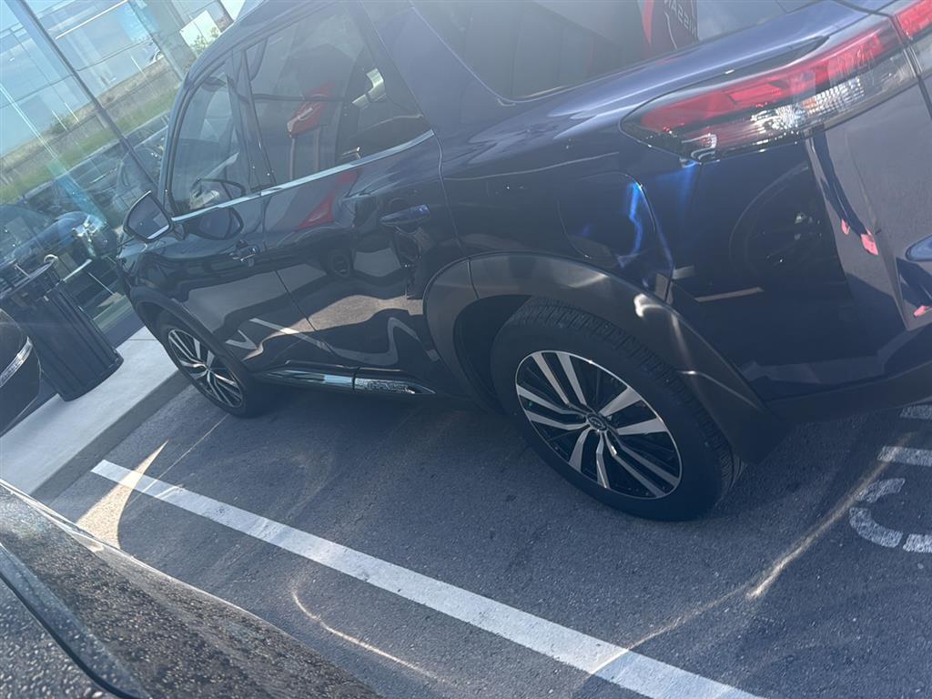 used 2023 Nissan Pathfinder car, priced at $34,967