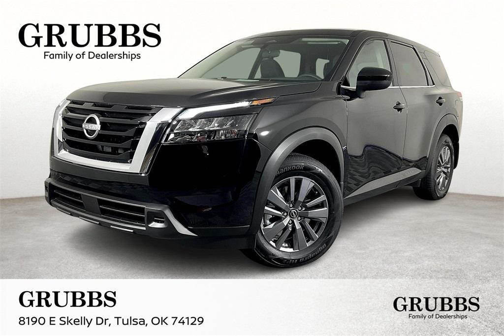 new 2025 Nissan Pathfinder car, priced at $37,865