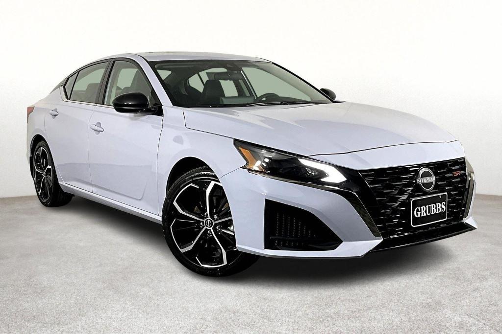new 2025 Nissan Altima car, priced at $30,748