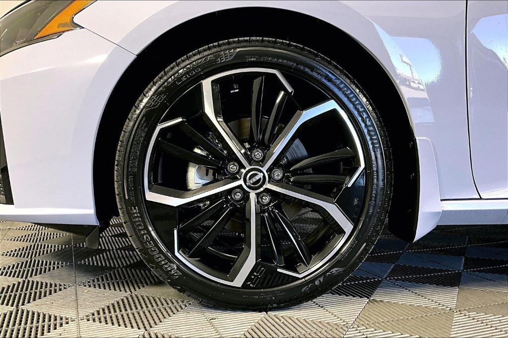 new 2025 Nissan Altima car, priced at $30,748