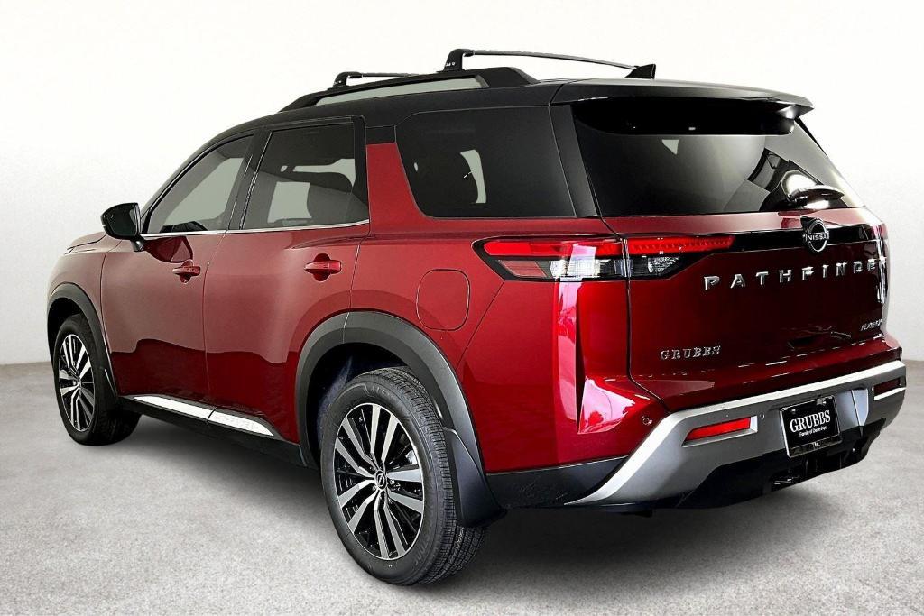 new 2025 Nissan Pathfinder car, priced at $51,503