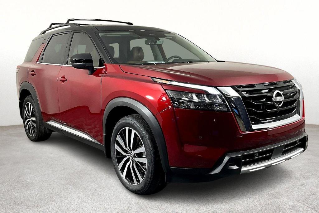 new 2025 Nissan Pathfinder car, priced at $51,503