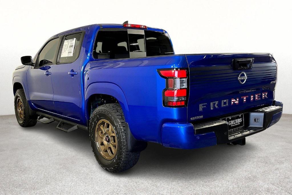 new 2025 Nissan Frontier car, priced at $40,786