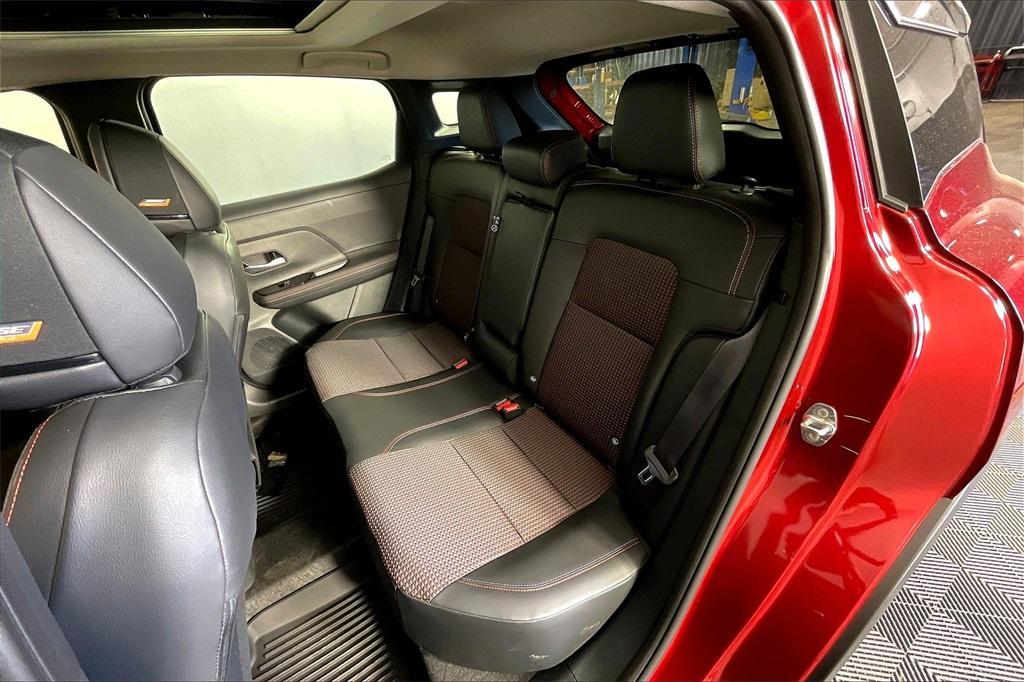 new 2025 Nissan Kicks car, priced at $31,995