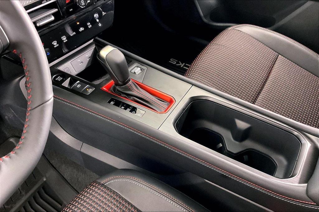 new 2025 Nissan Kicks car, priced at $29,015