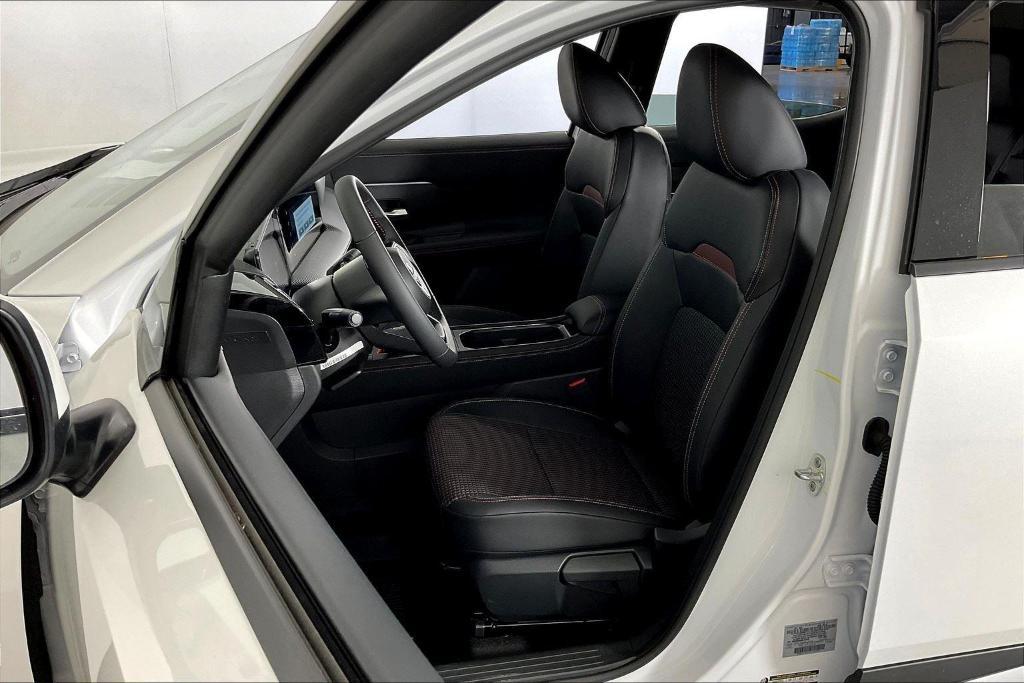 new 2025 Nissan Kicks car, priced at $29,015