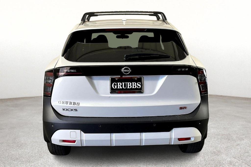 new 2025 Nissan Kicks car, priced at $29,015