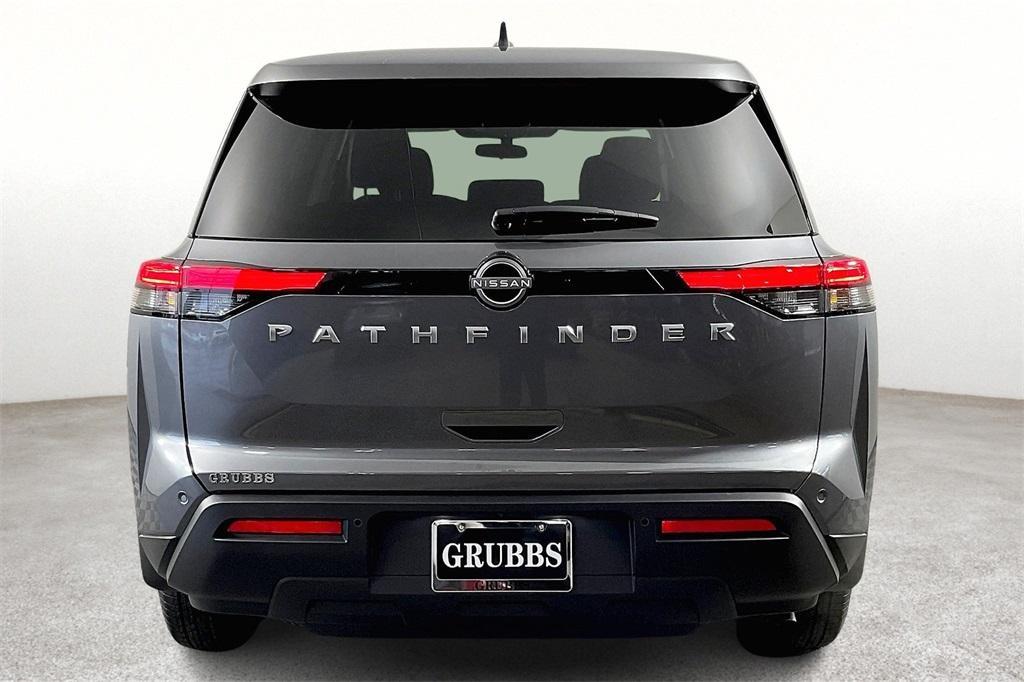 new 2025 Nissan Pathfinder car, priced at $40,450