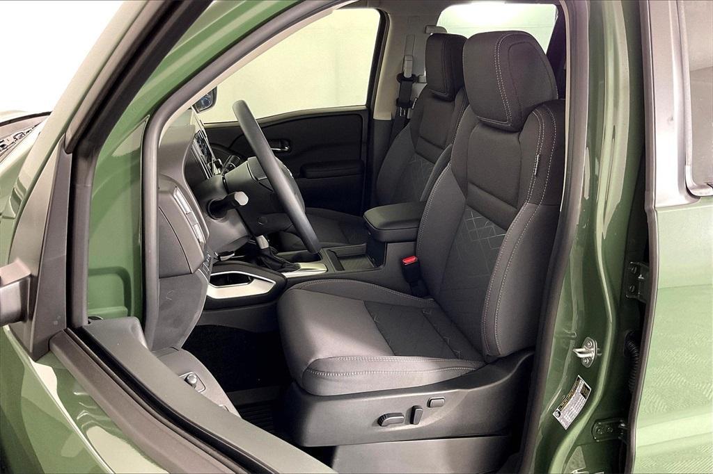new 2025 Nissan Frontier car, priced at $39,205