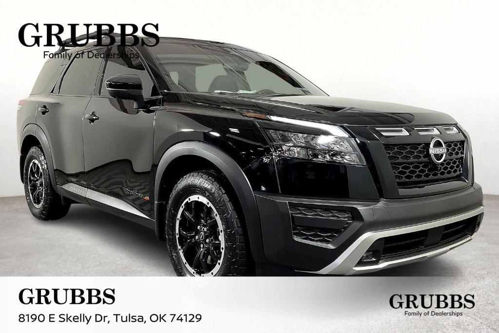 new 2025 Nissan Pathfinder car