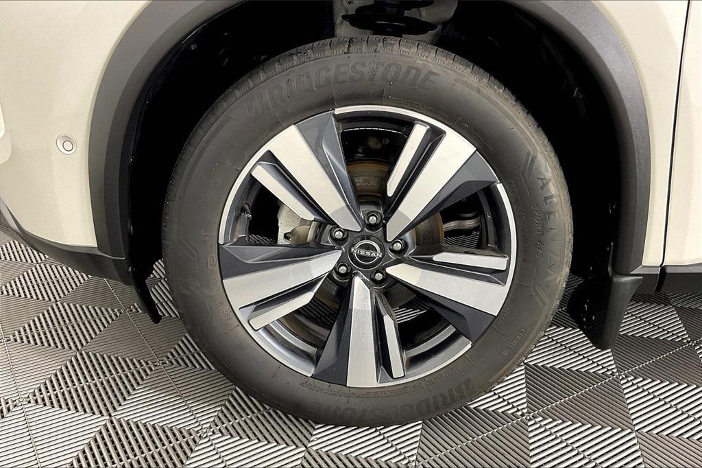 used 2023 Nissan Rogue car, priced at $27,607