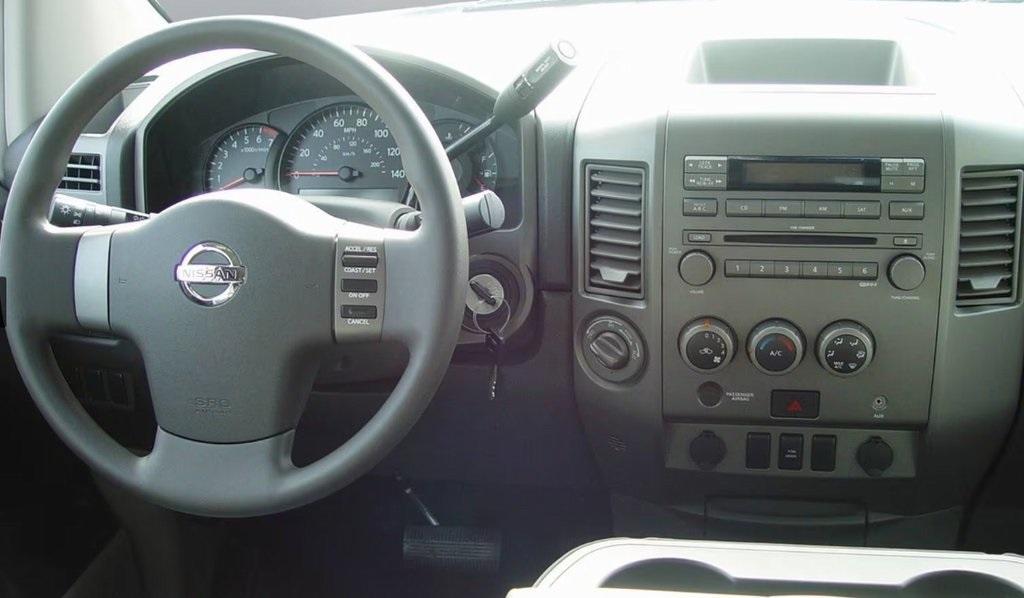 used 2007 Nissan Titan car