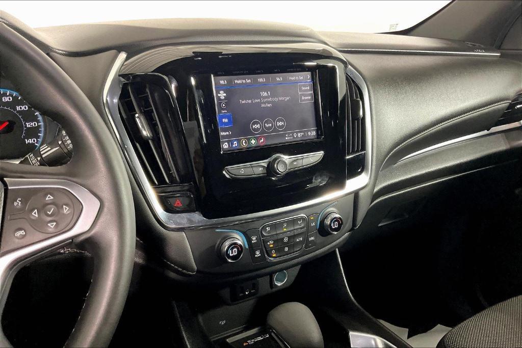 used 2023 Chevrolet Traverse car, priced at $29,677