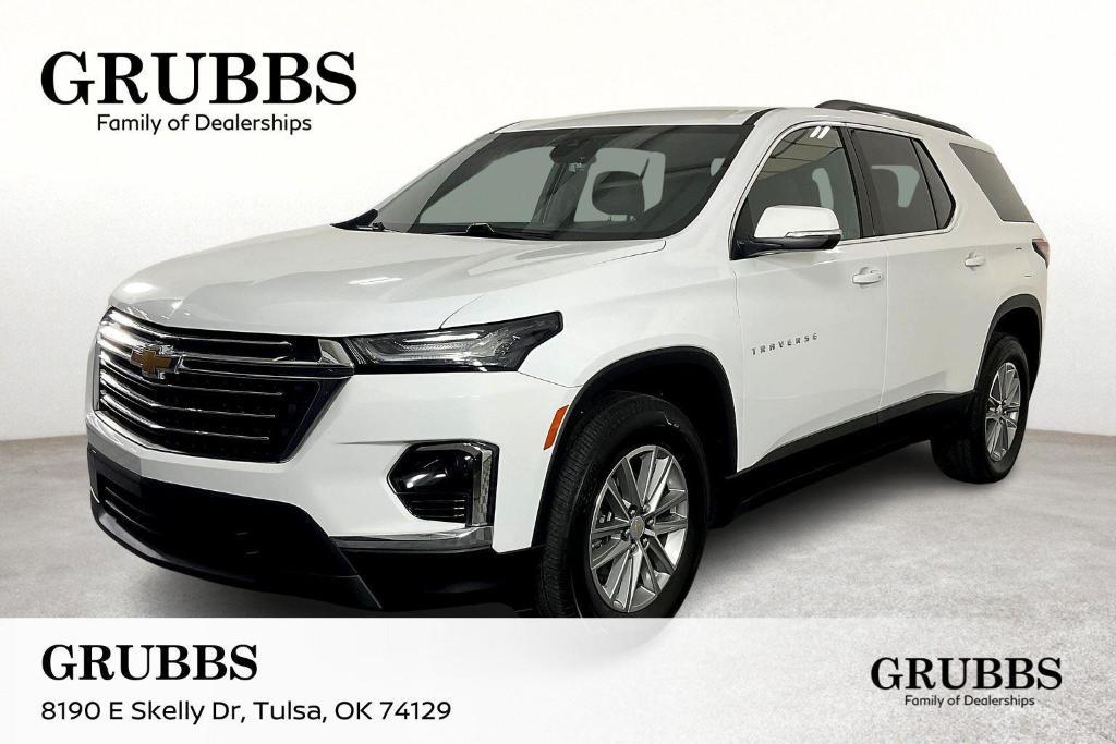 used 2023 Chevrolet Traverse car, priced at $31,075