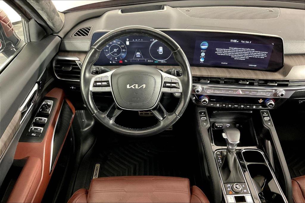 used 2024 Kia Telluride car, priced at $40,977