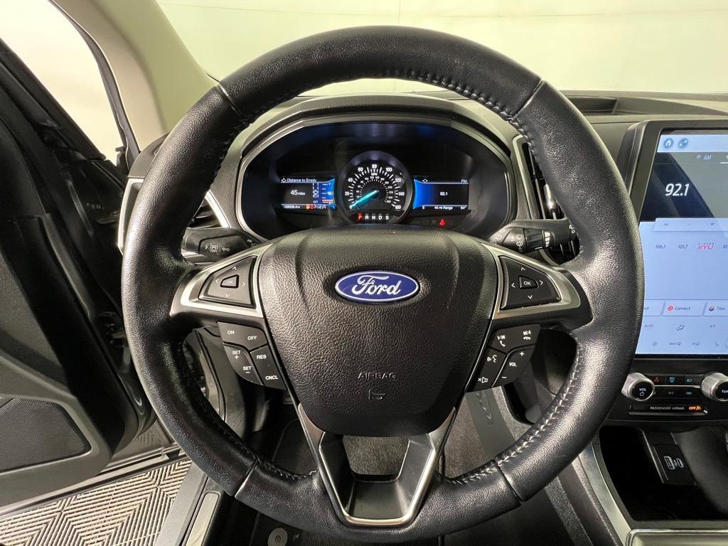 used 2022 Ford Edge car, priced at $25,600