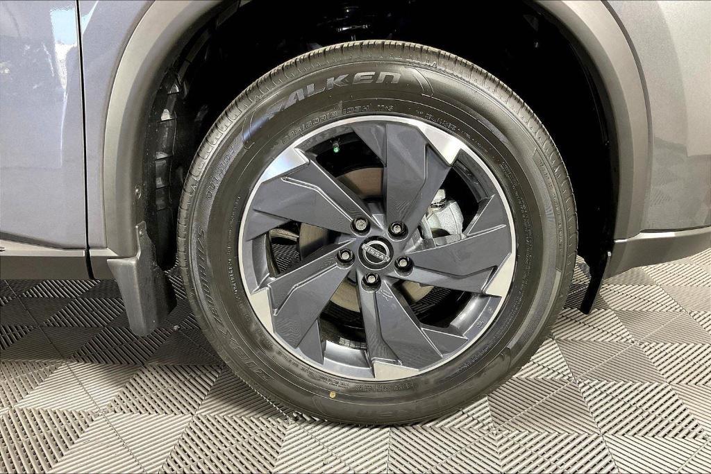 new 2026 Nissan Rogue car, priced at $31,153