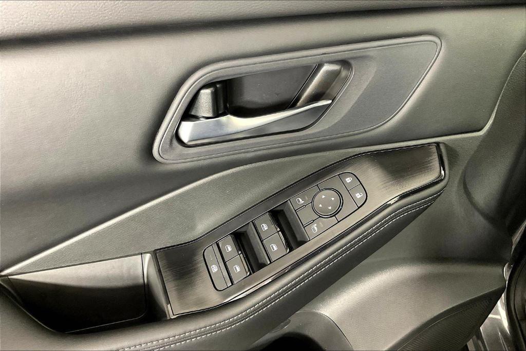new 2026 Nissan Rogue car, priced at $31,153
