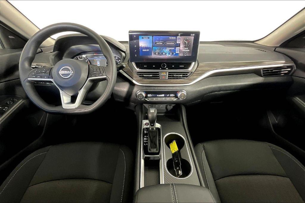 new 2025 Nissan Altima car, priced at $28,678