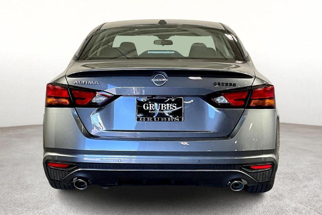 new 2025 Nissan Altima car, priced at $28,678