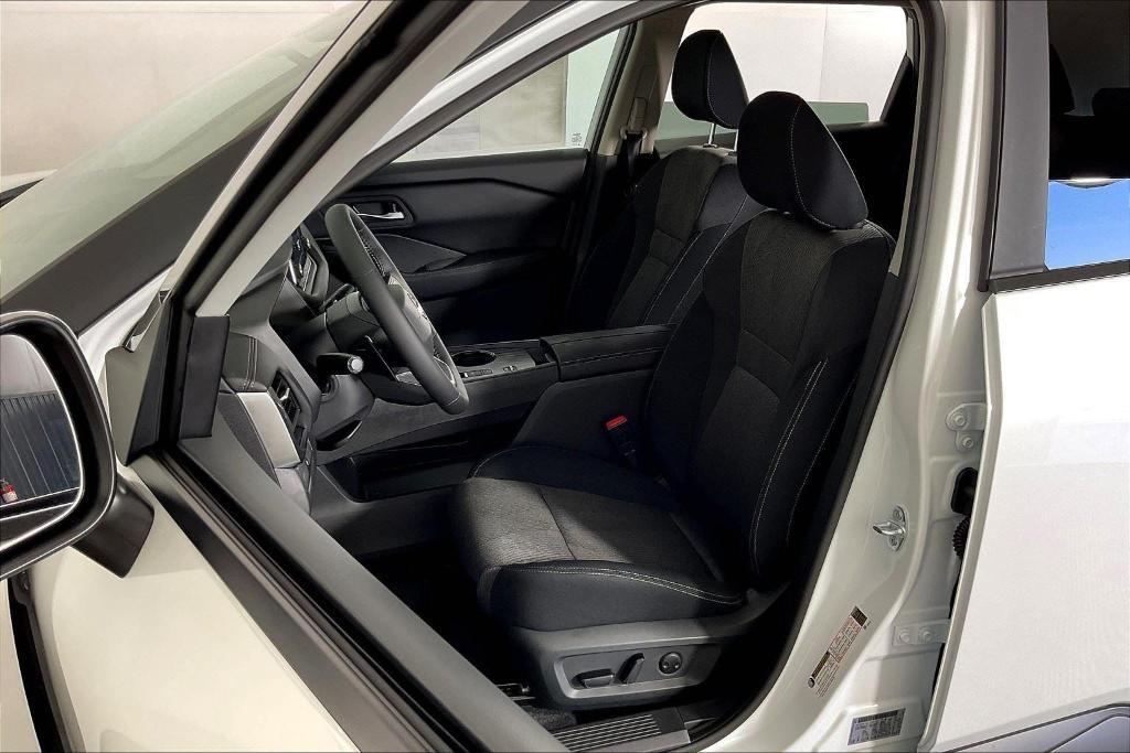 new 2026 Nissan Rogue car, priced at $31,561