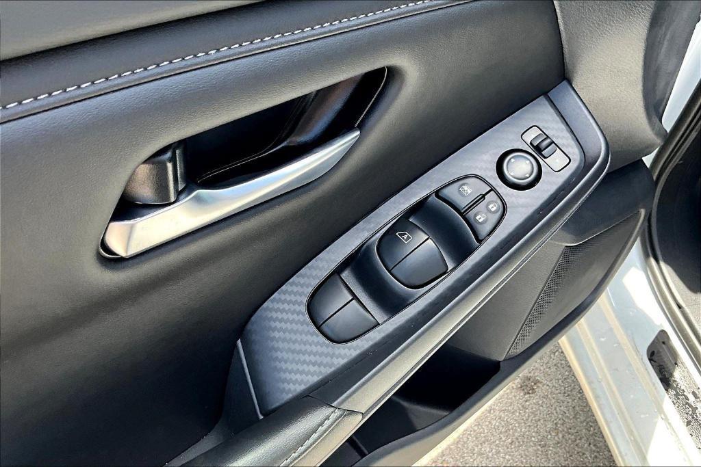 new 2025 Nissan Sentra car, priced at $25,705