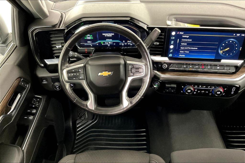 used 2022 Chevrolet Silverado 1500 car, priced at $30,800
